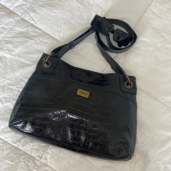 SIMPLY VERA VERA WANG - BLACK CROC EMBOSSED CROSSBODY BAG - Picture 8 of 17